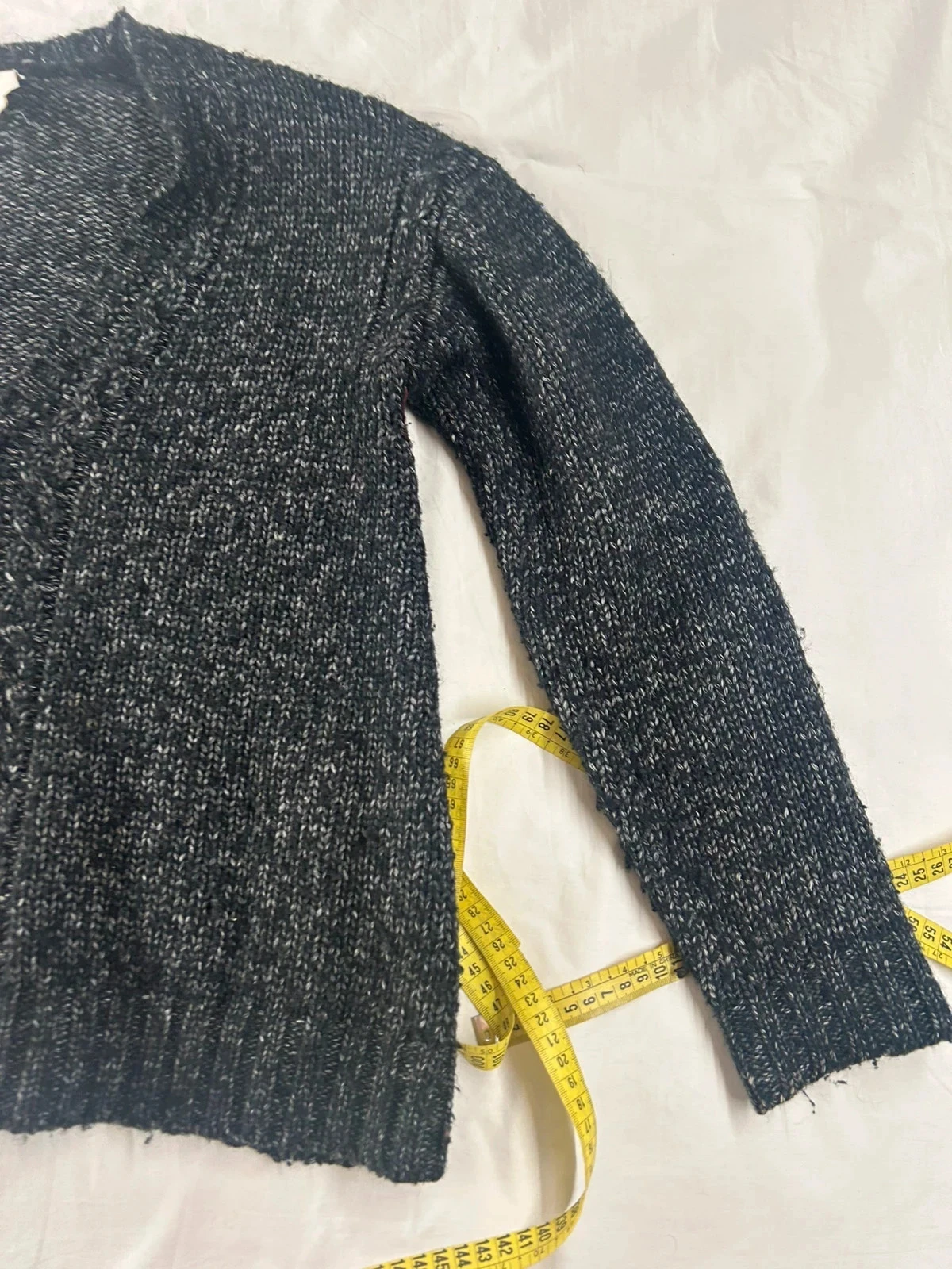 Sweat pull cardigan en laine et acrylique noir gris karl marc john – photo 4